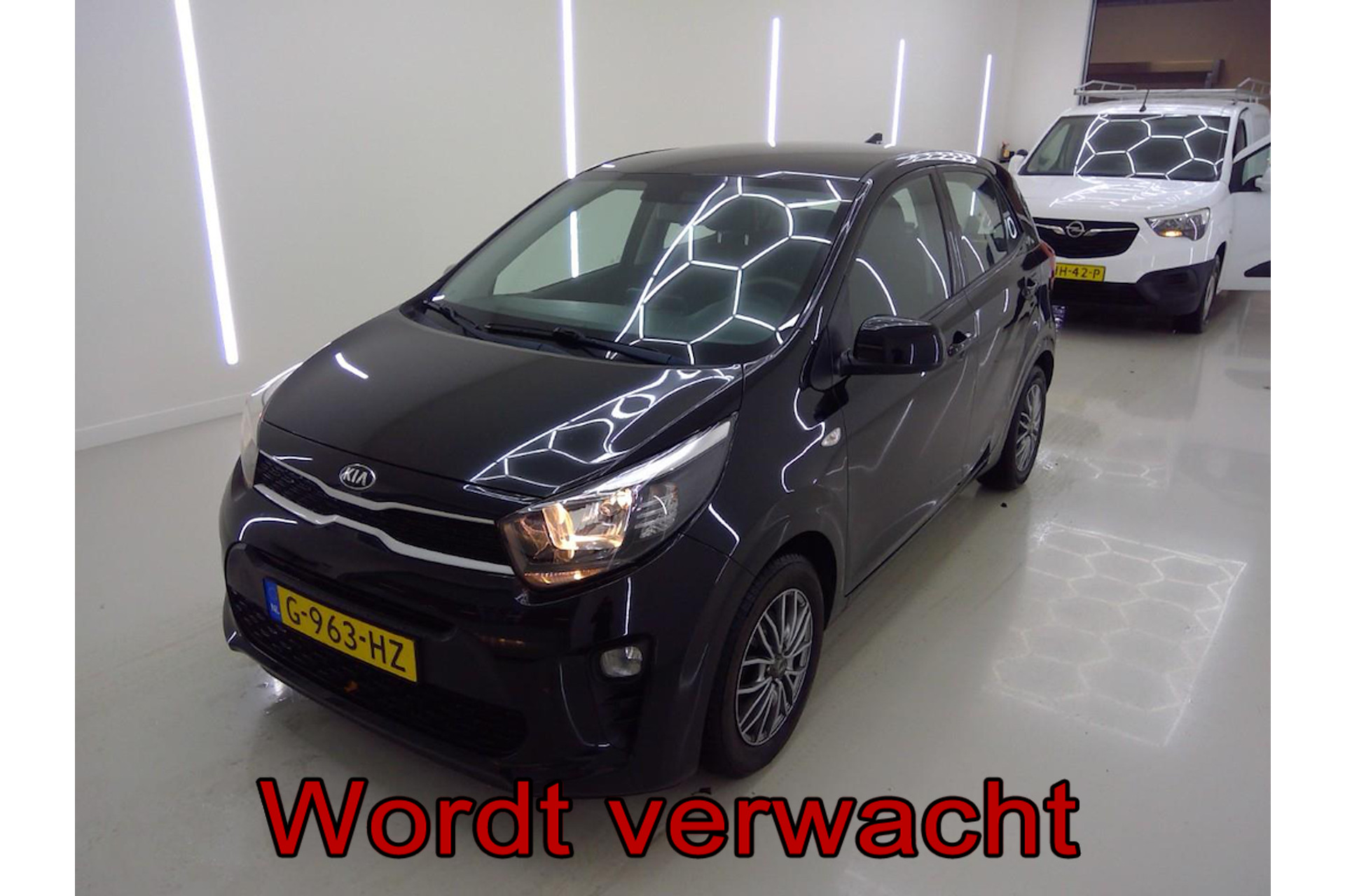 48587757-0.jpg